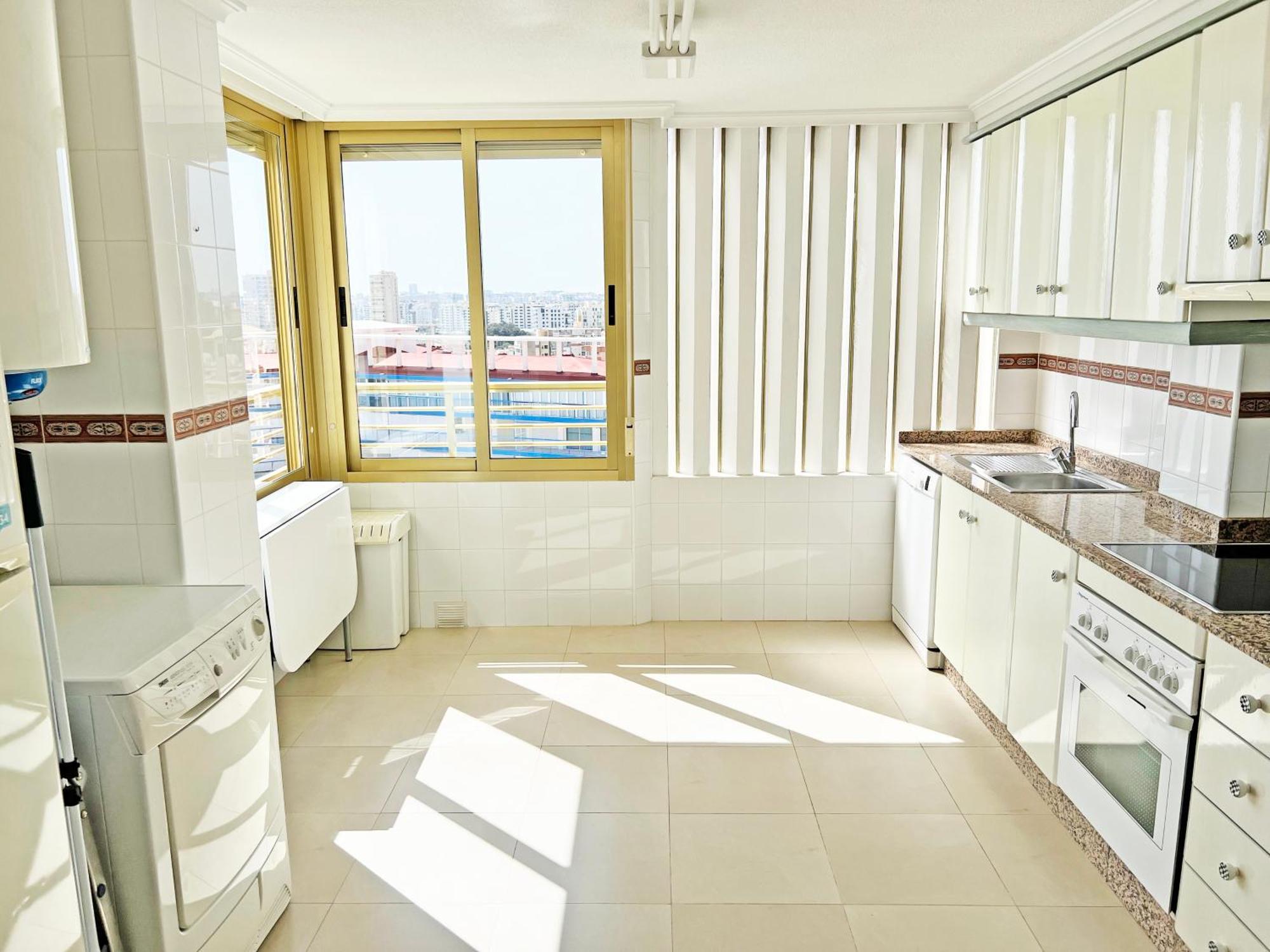 Oasis Frente Al Mar. Parking Gratis Apartamento El Campello Exterior foto