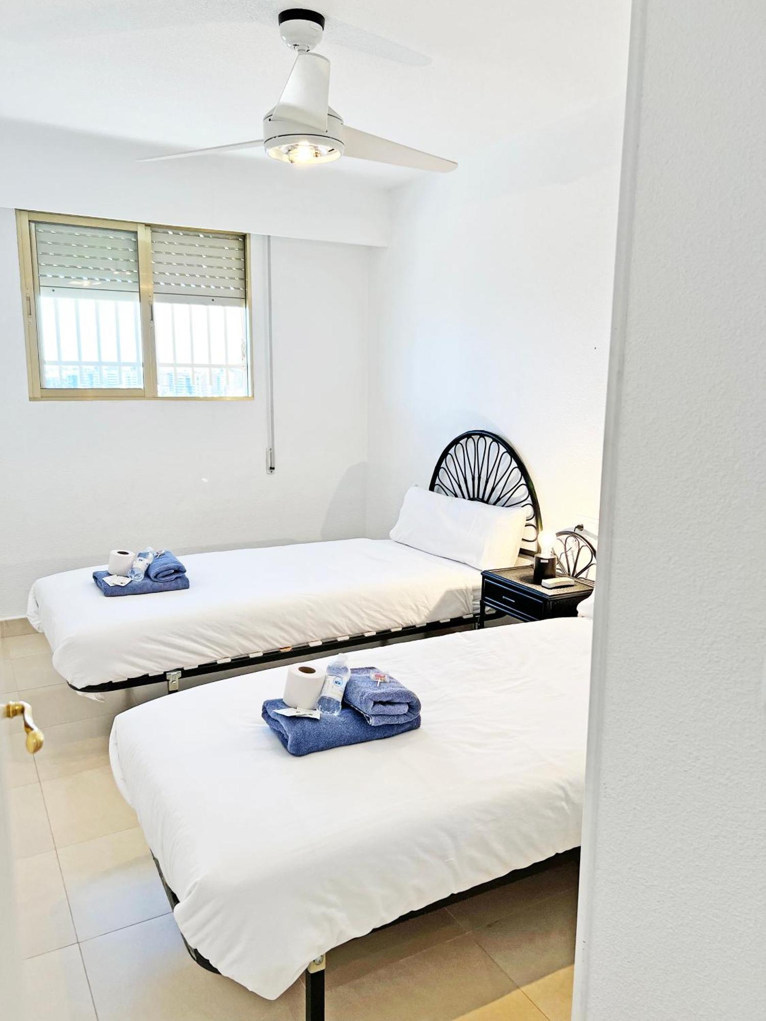 Oasis Frente Al Mar. Parking Gratis Apartamento El Campello Exterior foto