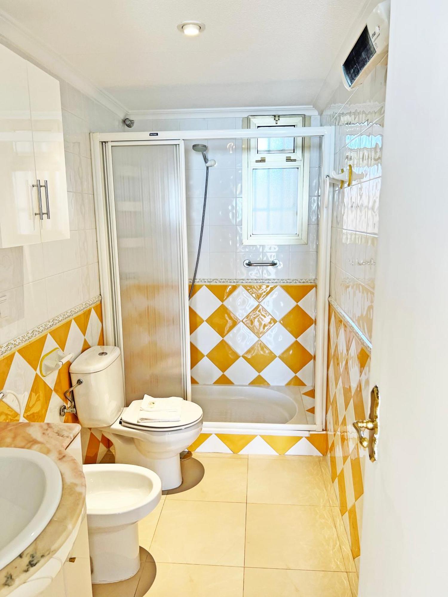 Oasis Frente Al Mar. Parking Gratis Apartamento El Campello Exterior foto